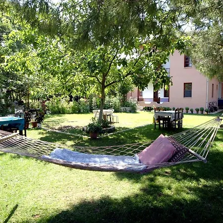 Aparthotel Kaya Apart *